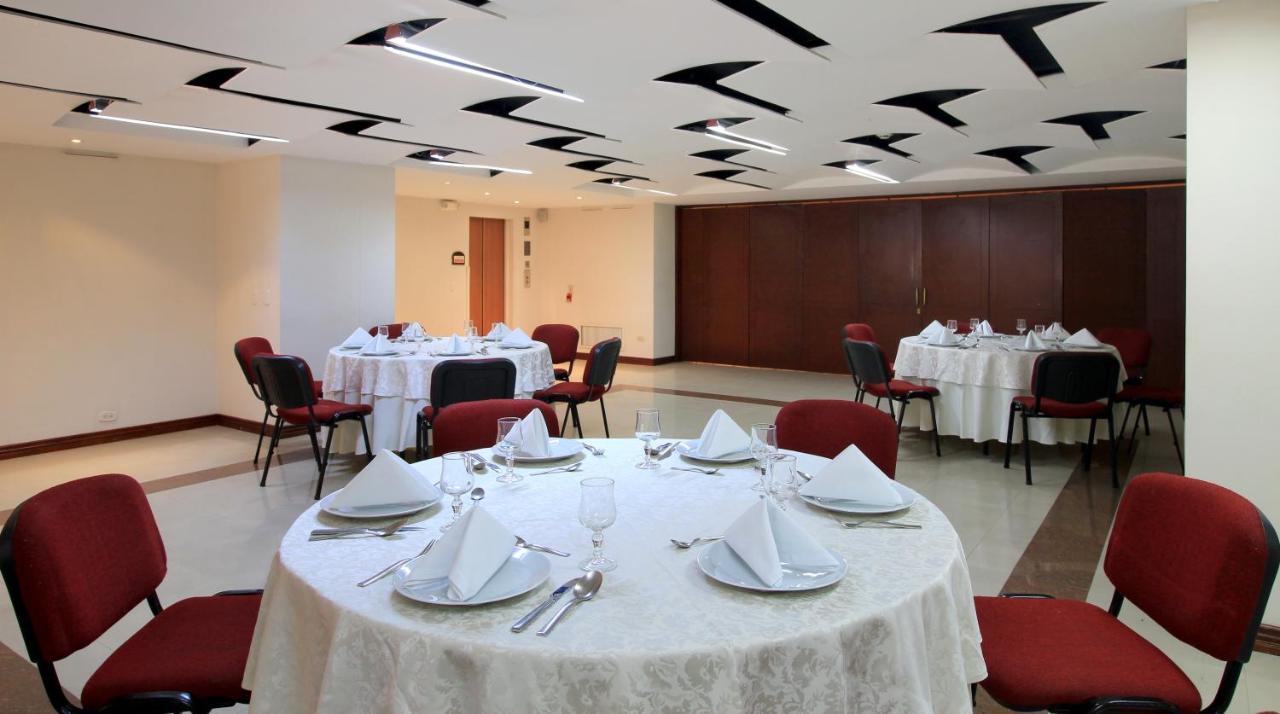 Hotel Estelar Windsor House – All Suites Bogotá Exterior foto